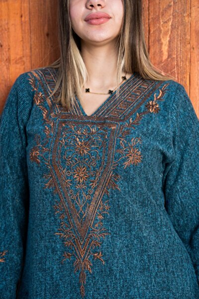 AFandina A-194 Natural Wool Jalabiya Combines Comfort and Luxury