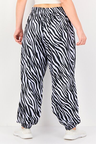 Nike Women Sportswear Fit Outdoor Track Pants, Multicolor