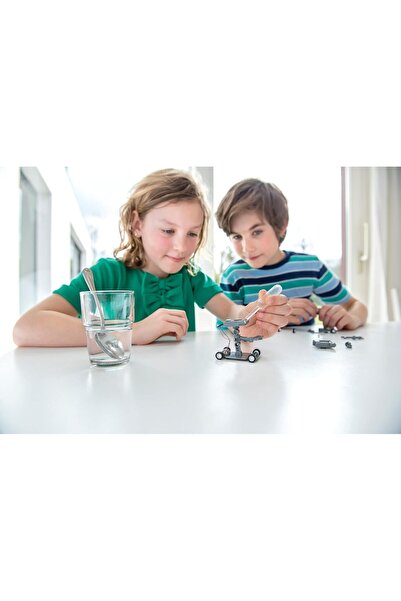 4M Aqua Hybrid Solar-Powered Robot (Salt Water Power Kit)