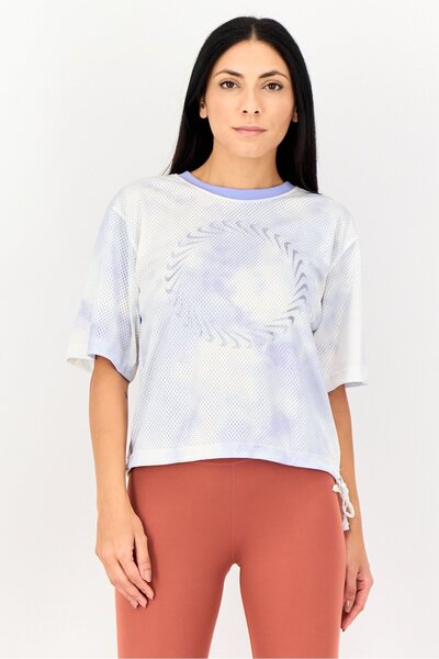 Nike Women Loose Fit Short Sleeve Training Top, Multicolor