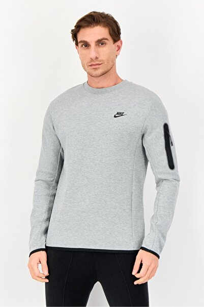 Nike Men Sportswear Fit Long Sleeve Outdoor Sweatshirt, Grey