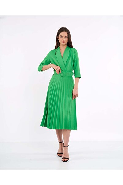 Swass بأزرار على الجهتين فستان بأكمام ثلاثية الأرباع وياقة