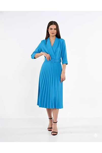 Swass بأزرار على الجهتين فستان بأكمام ثلاثية الأرباع وياقة