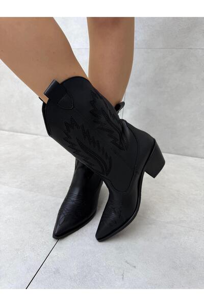 Elvinin Tarzı Deswa Siyah Deri Kısa Kovboy Bot