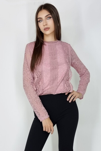 FashionForYou Federica women's shirt, with embroidered effect and lace applied on the cut line, Pink