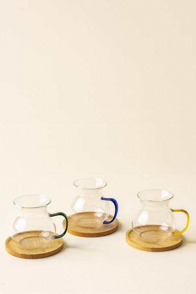 Mirilliahome Set of 3 Borosilicate Glass Tea Cups with Bamboo Base and Colored Handles