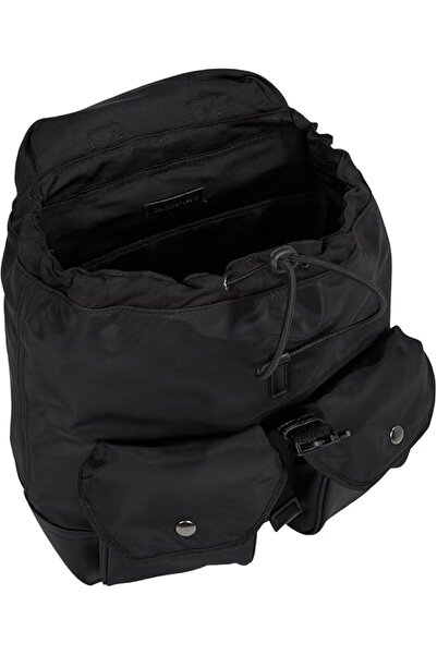 Calvin Klein Speed Clip Ut Flap Backpack35 Ny Backpack, Black,