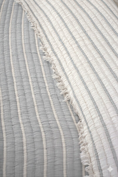 Cottonest Luxury 4-Layer Multi Muslin 100% Cotton Double Bedspread 230X250 cm King Size with 2 Pillows