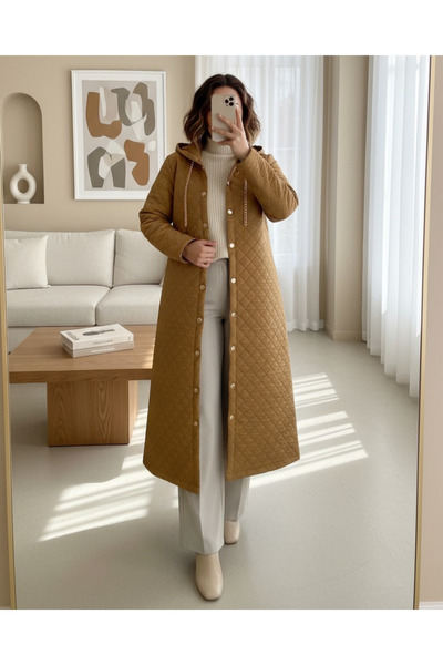 MissRunin Kapşonlu Zincir Detaylı Düğmeli Kapitone Kap