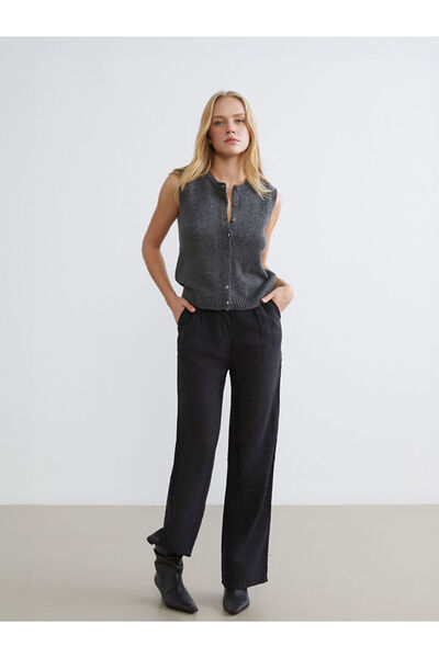 LC Waikiki Crew Neck Women's Knitwear Vest