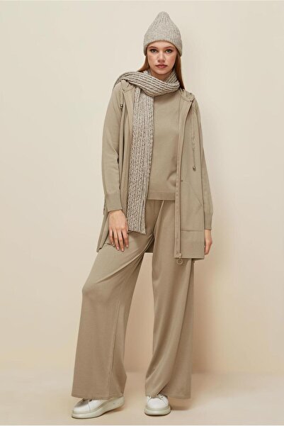 Alvina Tri-Kot Suit with Pants 45902