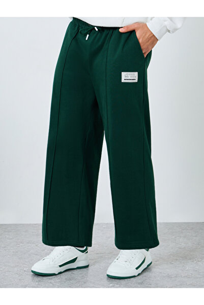Styli Men Green Relaxed Fit Joggers