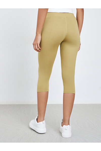 Styli Elastic Waistband Basic Capri Length Leggings