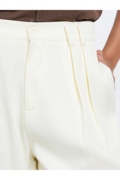 Styli Cream Twill Wide Leg Trousers with Double Pleat Detail