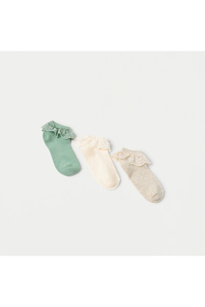 Juniors Ruffle Detail Ankle Length Socks - Set of 3