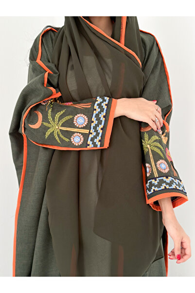 TREADY AYA - MW7931 - Lenin Half Bisht