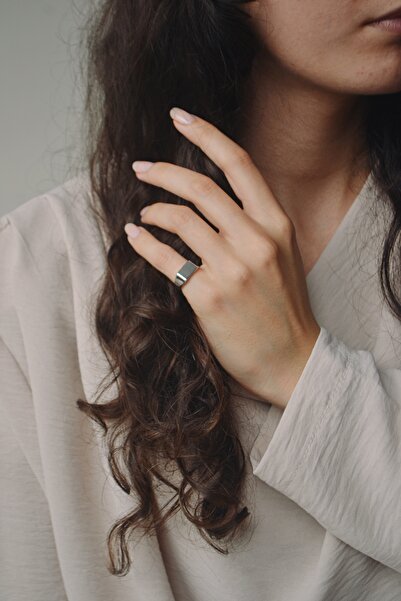 Sunday Hugs خاتم إصبع السبعة الفضي من لولا