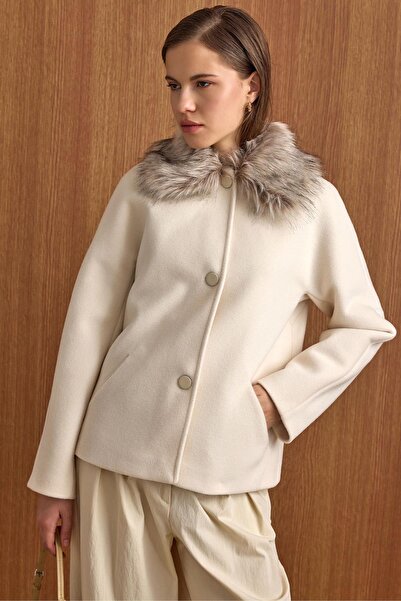 Olcay Short Fur Coat with Detachable Collar Ekru 3158