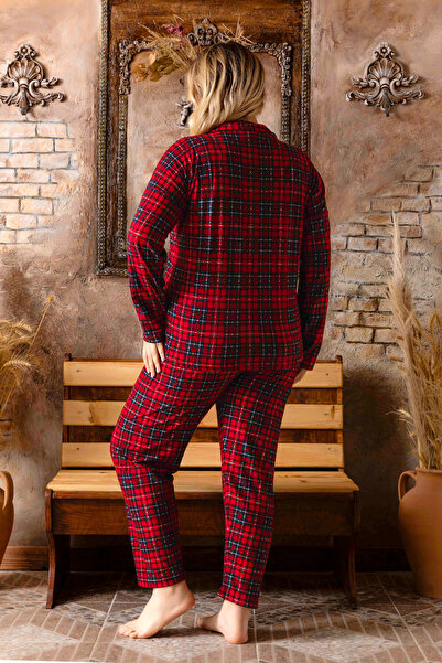 nisaNCa Plus Size Winter Buttoned Plaid Pattern New Year Themed Women's Suede Pajama Set