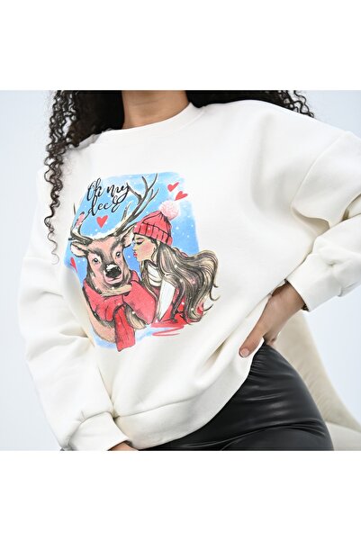 ANATOLIATEKSTILE Oversized Sweatshirt with "Oh My Deer" Print – Winter Design with Girl and Reindeer