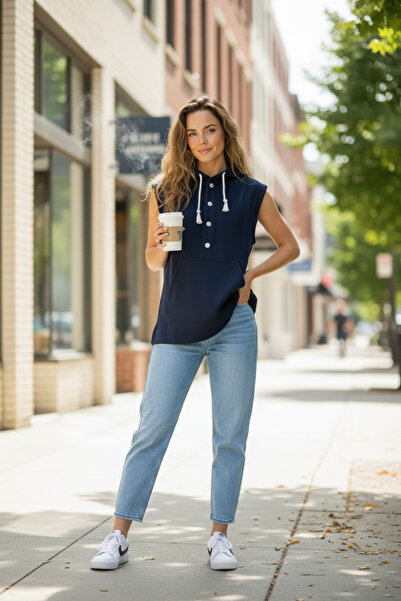 LYVEAN Kapşonlu Kolsuz Düğmeli Üç İplik Şardonlu Oversize Penye Sweatshirt