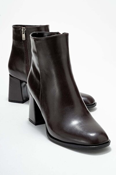 Lizy Shoes Cizme de damă maro, elegante, cu model simplu și toc înalt