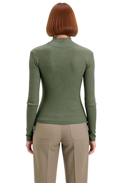 PayBuy Women's White Fitted Bodycon Mock Neck Long Sleeve Stretchy Knitted Blouse Ideal for Everyday Wear