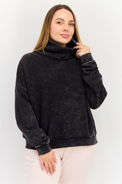 Reebok Women Oversized Fit Short Sleeve Outdoor Sweatshirt, Black