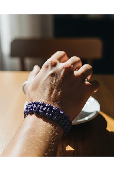 özgür güçlüoğlu tasarımları سوار مصنوع يدويًا من الباراكورد