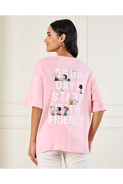 REDTAG تي شيرت نسائي وردي مطبوع كبير الحجم