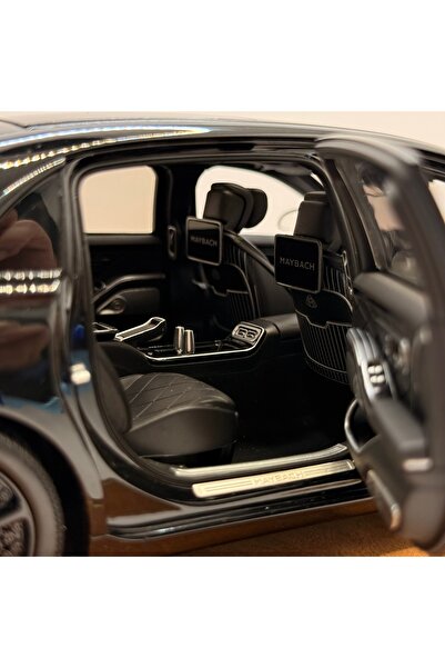 Almost Real Maybach s class