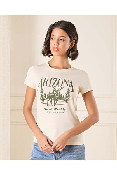 REDTAG تي شيرت نسائي عاجي مطبوع