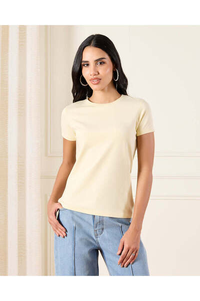 REDTAG تي شيرت نسائي أصفر بأكمام قصيرة