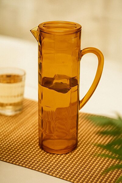 Mustran Acrylic Allegra 1.5 Lt Honey Jug (Fits on the Refrigerator Door Shelf)