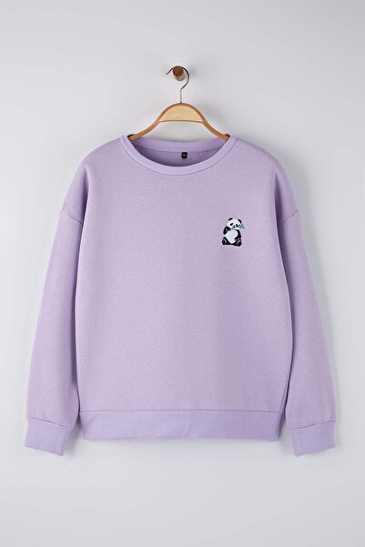 Trendyol Curve Lila Panda Embroidered Regular Fit Plus Size Sweatshirt with Fleece Inside Tbbaw26Ao00006