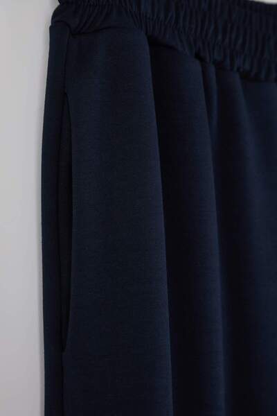 Trendyol Curve Μπλε ναυτικό χρώμα Loose Jogger Πλεκτό με μαλακές κουκκίδες Πλεκτό Φούτερ μεγάλου μεγέθους TBBAW25AJ00003