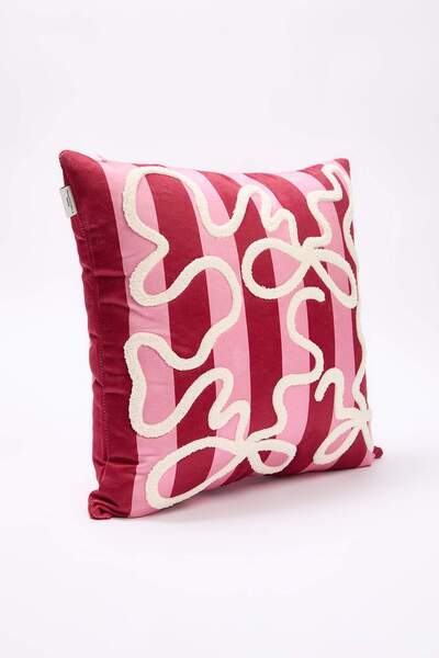 TRENDYOLMİLLA HOME Single Striped Bow Punch Detailed Throw Pillow Cover 45X45Cm Tphaw26Kkk00003