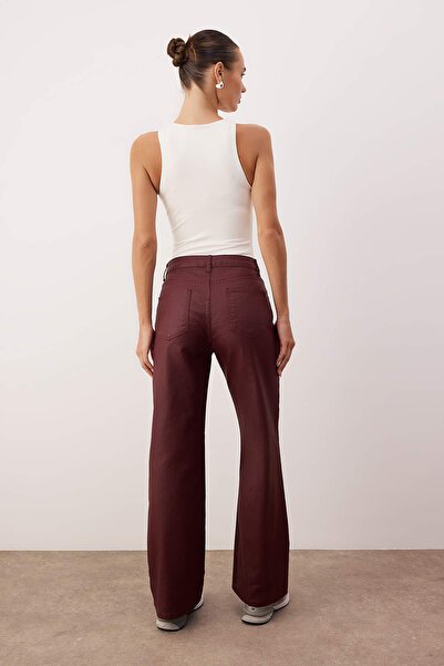 Trendyol Collection Burgundy Coated High Waist Wide Leg Jeans Twoaw26Je00166