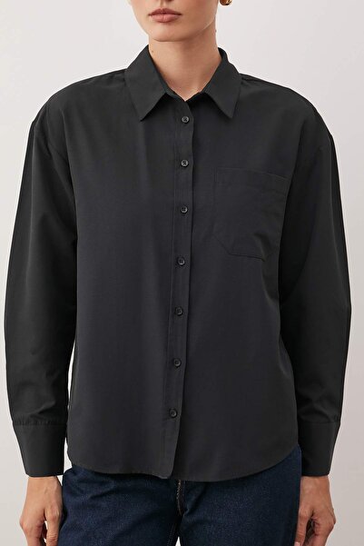 Trendyol Collection Fekete egyzsebű barát/széles szabású pamut szőtt ing TWOAW20GO0115