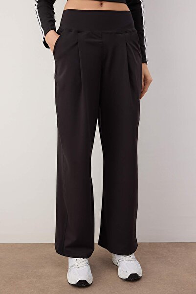 Trendyol Collection Black Brushed Soft Fabric Knitted Sports Sweatpants Thmaw26Ea00003