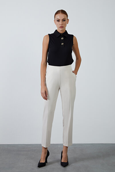 kı.we Yandan Fermuarlı Ve Cep Detaylı Havuç Pantolon