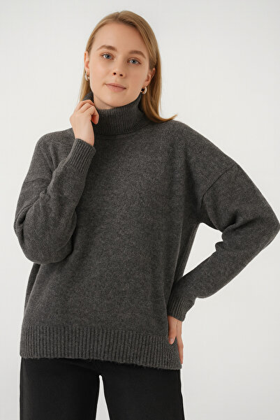 MoonliWear Women's Turtleneck Oversize Knitwear Sweater