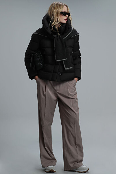 Lufian Rose Kaz Tüyü Kadın Mont Siyah