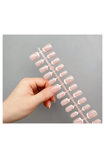 Nail Master 24'Lü Küt Takma Tırnak French