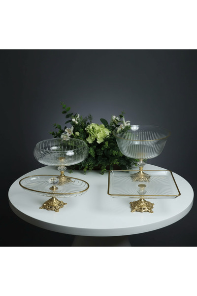 Elta Collection Gold Detaylı Metal ayak 4 parça sunum ve servis seti