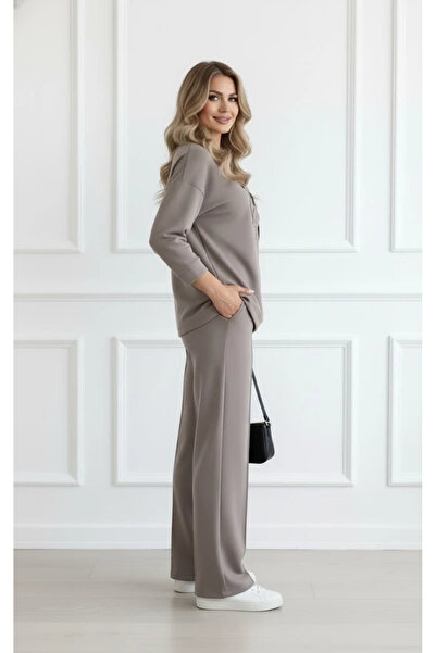 UniqueStore.ro Elegant beige women's suit with 3D flower