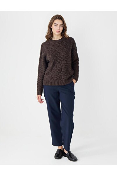 Jimmy Key سترة تريكو منقوشة بأكمام طويلة وياقة دائرية بلون بني مرير