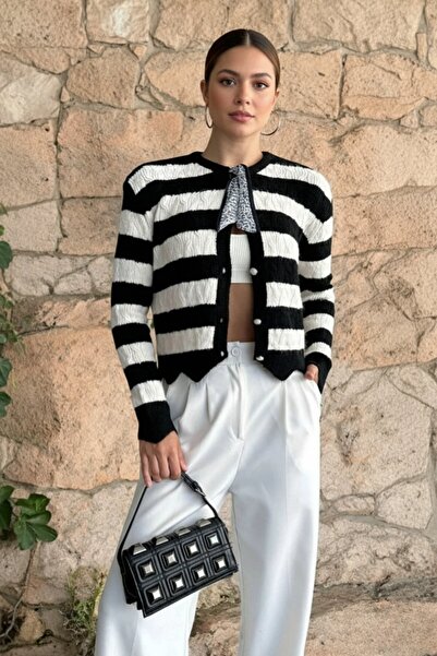 Moda Zeyn Жіночий чорний кардиган з ґудзиками та смужками