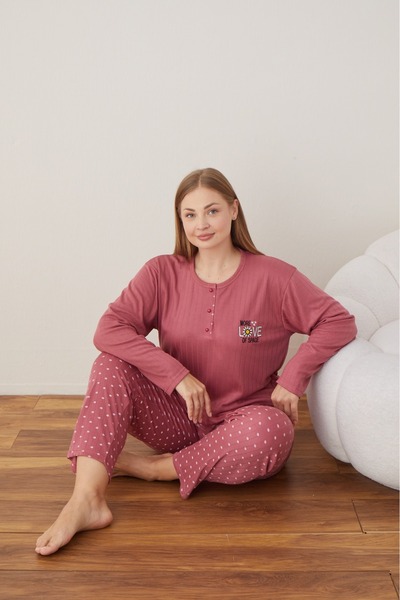Temporium Women's Winter Plus Size Embroidered Patterned Collar Buttoned Long Sleeve Pajama Set