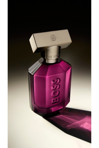 Hugo Boss The Scent Magnetic For Her EDP 50 ml Kadın Parfüm + Çanta